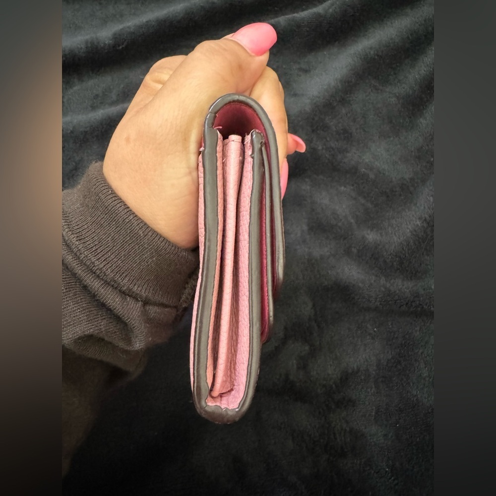Coach Pink 2 toned Women's wallet - Picture 7 of 10
